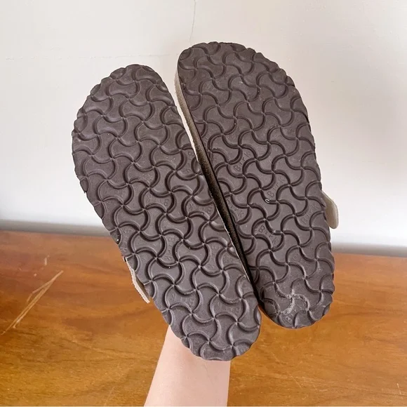 Birkenstock • Boston Clogs taupe suede leather soft footbed slip on buckle - Picture 10 of 11